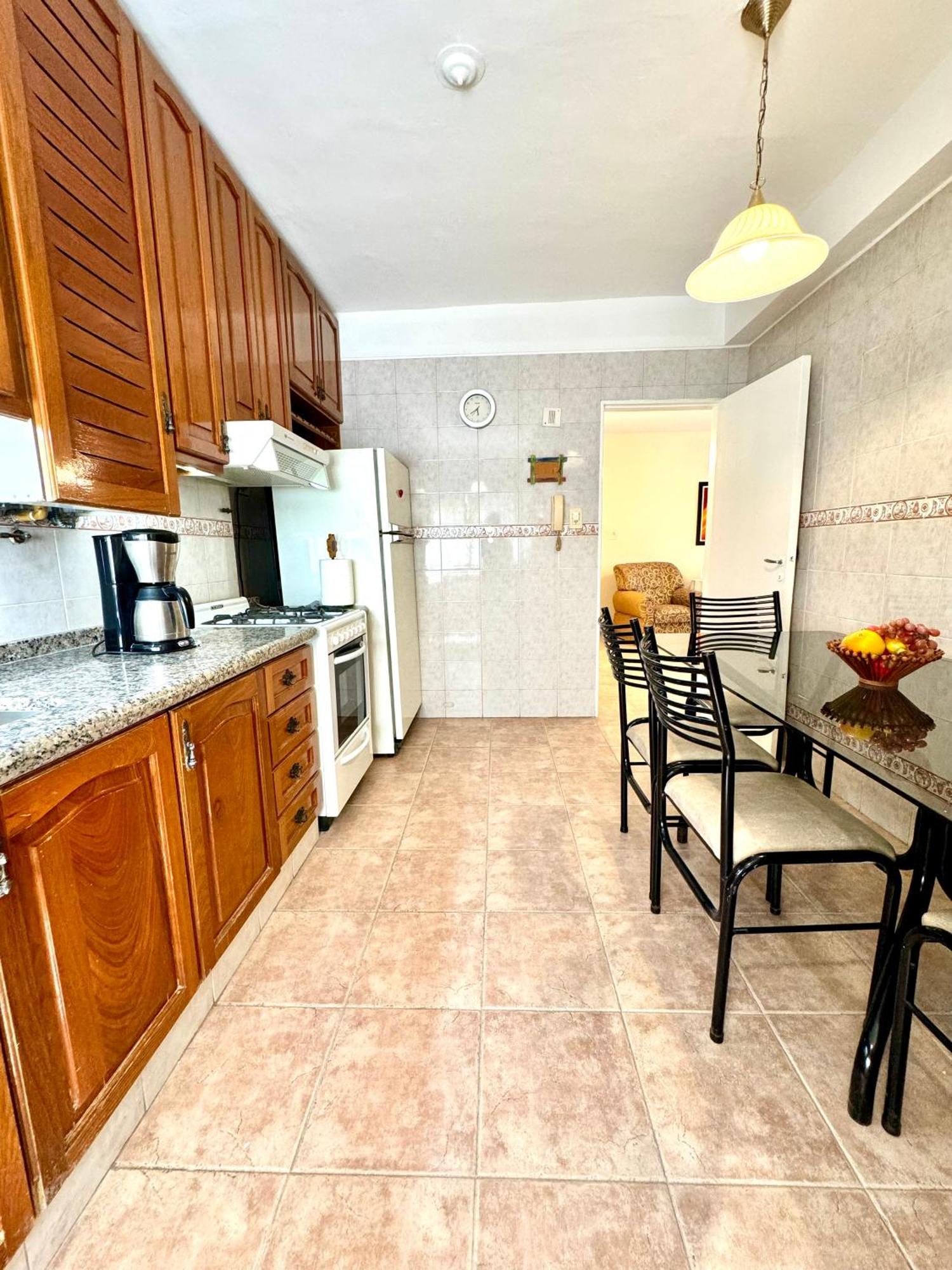 Departamento Frente Al Shopping ,b 8 * Guaymallen