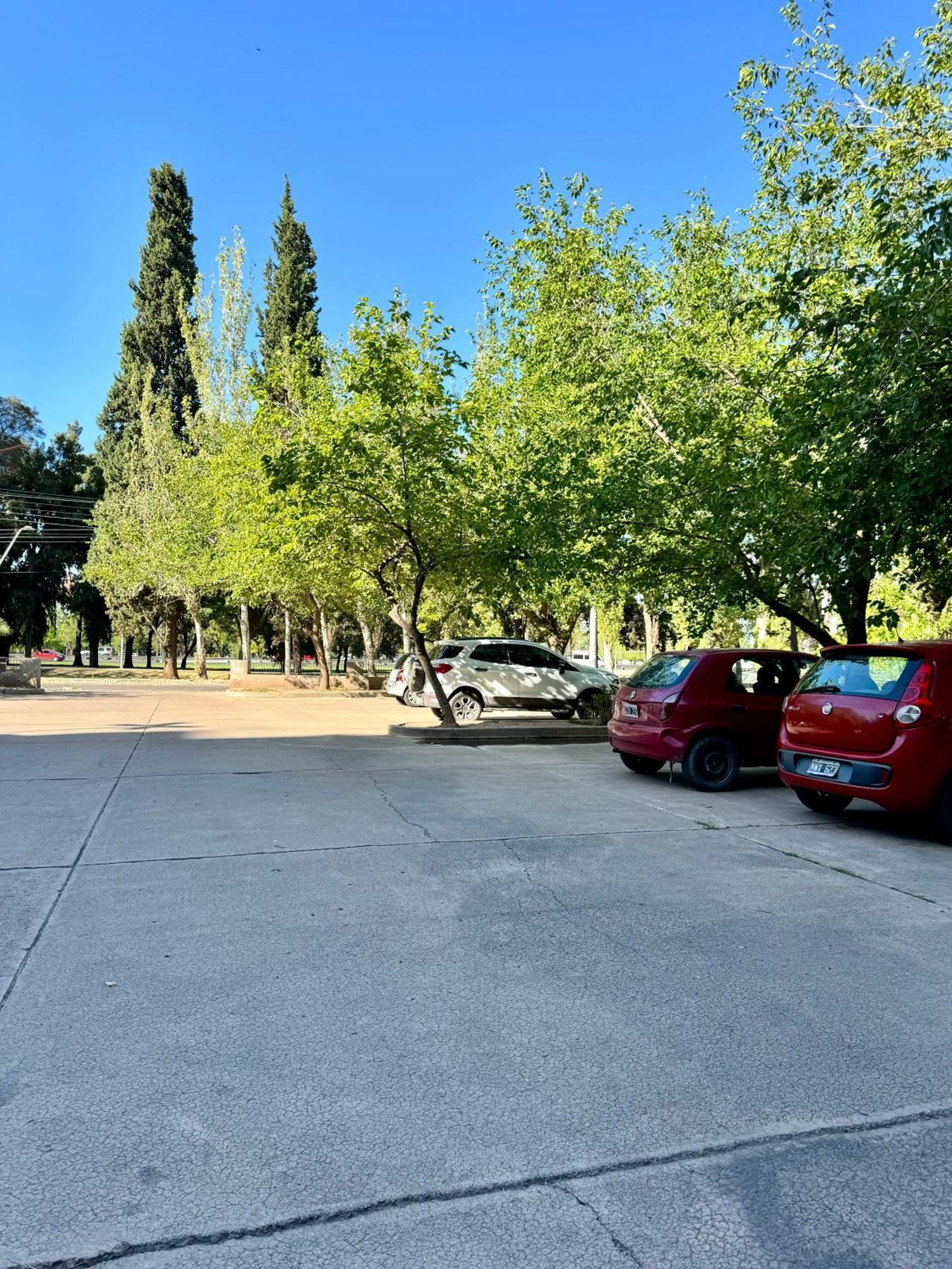 Apartment Departamento Frente Al Shopping ,b 8 *